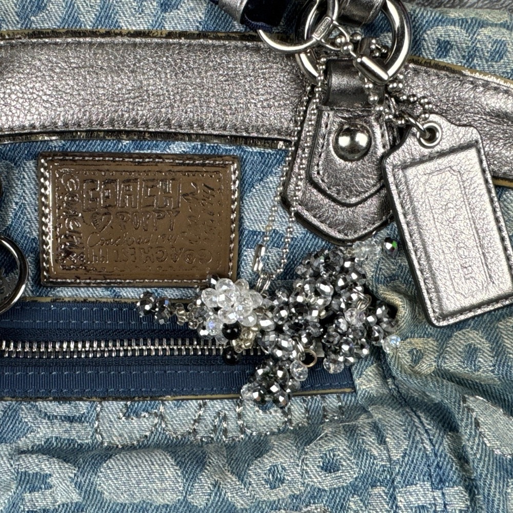 Vintage Coach Poppy Denim Logo Print Satchel Metallic Silver Trim Blue Bag Y2K - Picture 4 of 10